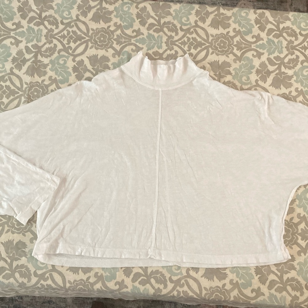 velvet by Graham & Spencer Mock Turtleneck, Medium